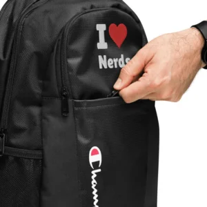 🎒 Découvrez le sac à dos geek homme et femme ultime ! Champion I love nerds : le cadeau parfait pour les passionnés de tech. Unisexe, pratique et stylé !