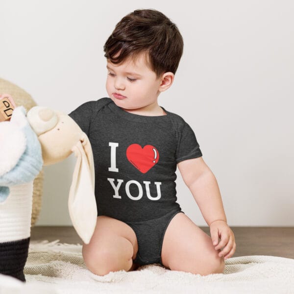 Body à manches courtes bébé I love you : Style et Tendresse. – Image 2