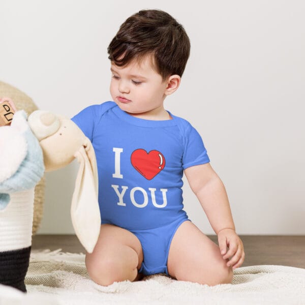 Body à manches courtes bébé I love you : Style et Tendresse. – Image 3