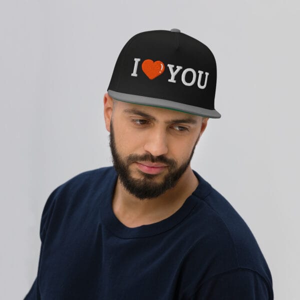 Casquette à Visière Plate I love you : Le Choix Parfait pour un Look Décontracté et Tendance. – Image 2