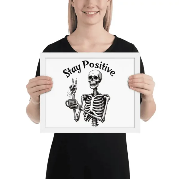 Photo d(une affiche encadrée avec l'illustration 3stay positive"