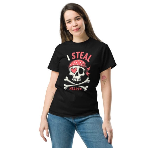 T-shirt classique unisexe pirate love